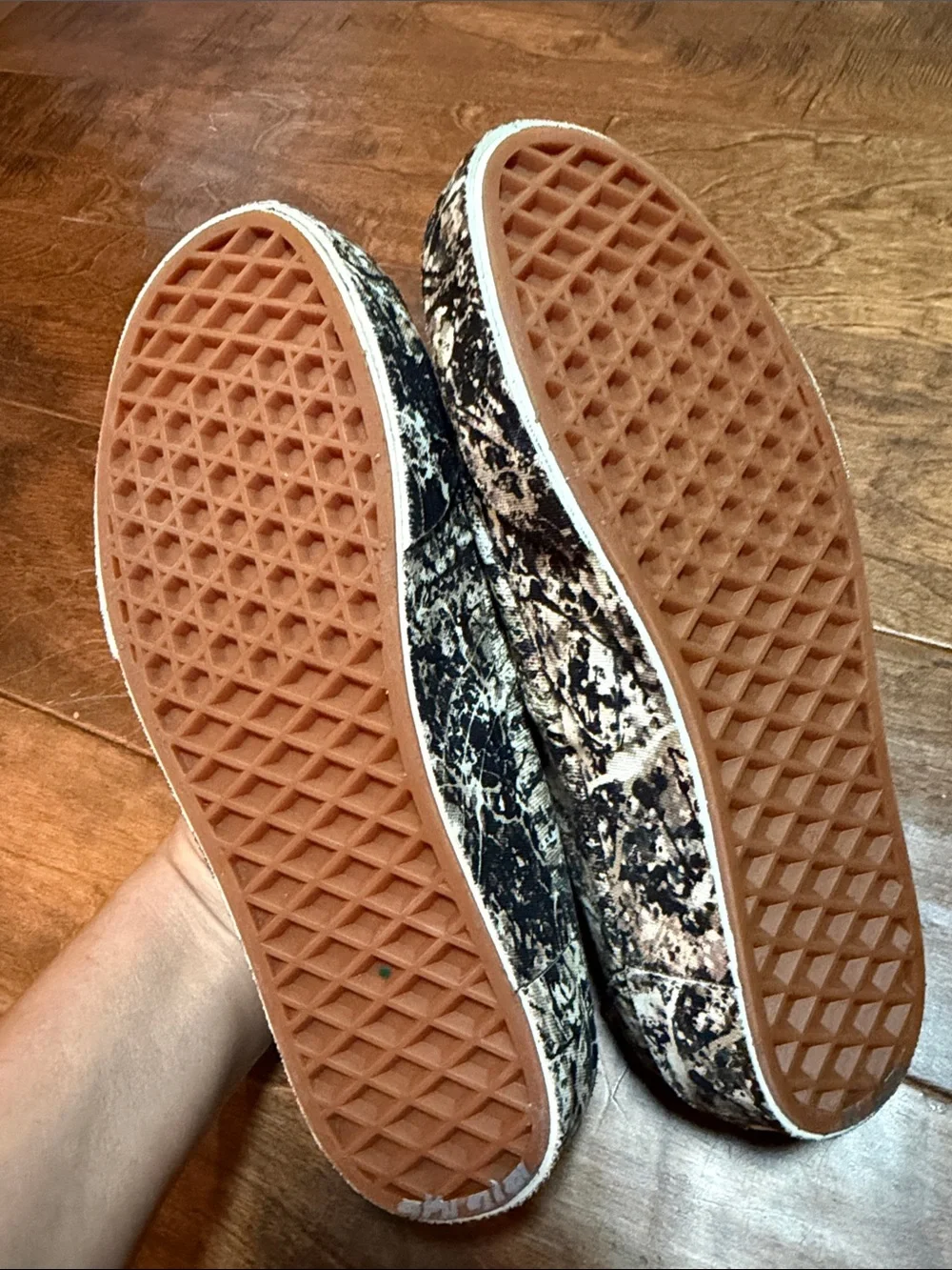 MoMA x Vans Authentic 'Jackson Pollock's Low Top Sneaker, size 5
